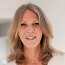 Colette  Peeters);